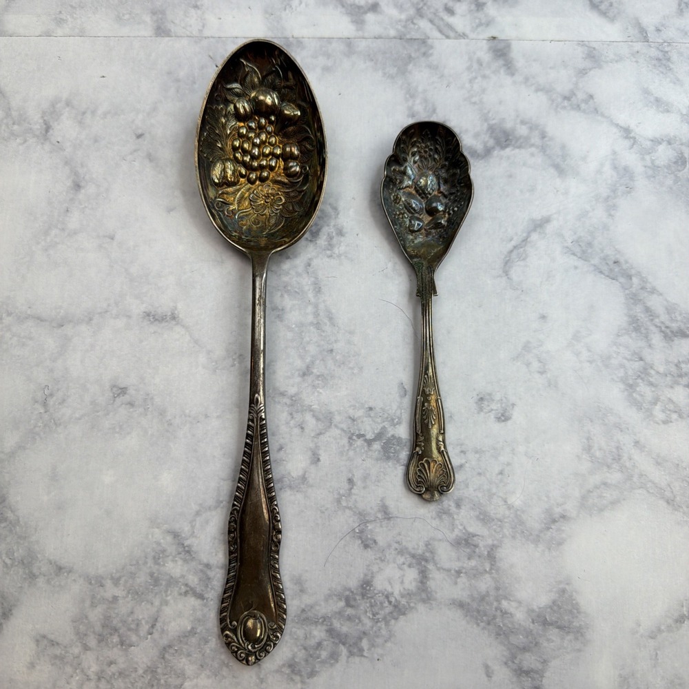VTG Silver Plated Berry & Fruit Serving Spoons Set Of 2 EPNS A1 England Embossed